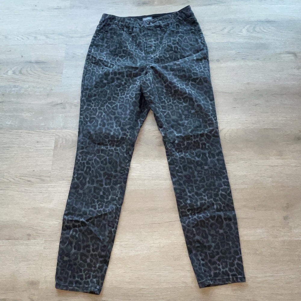 Women's Bold Elements Leopard Print Mid-Rise Ankle Skinny Pants Size 10